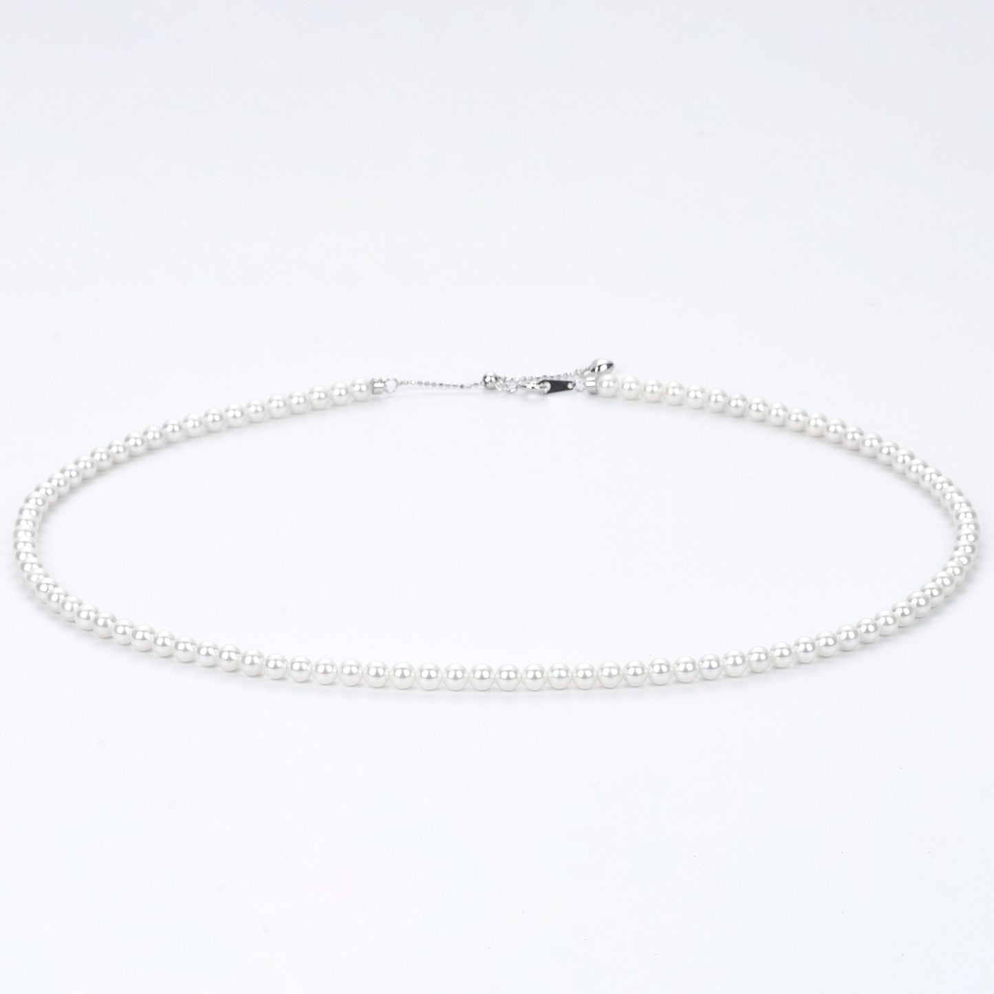 Fresh water pearl 4-4.5mm bright light is round baby pearl necklace