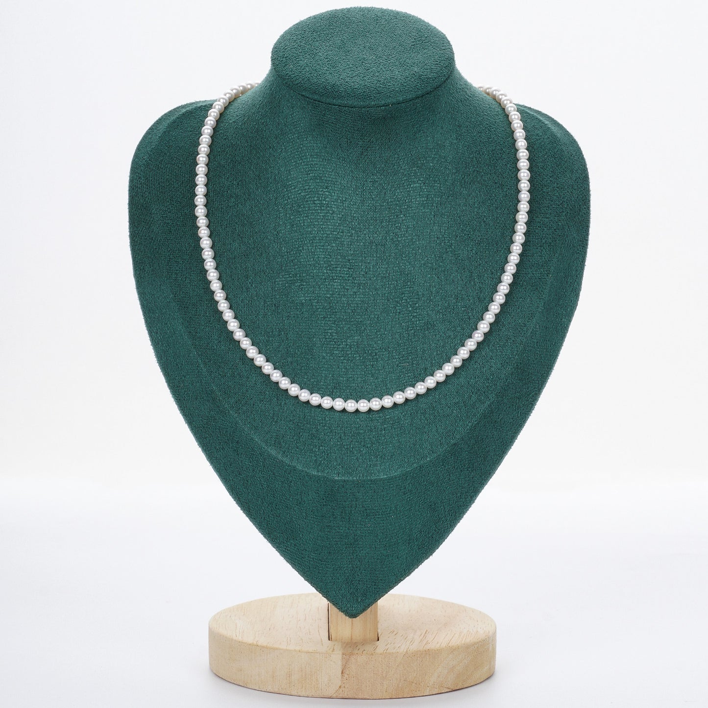 Fresh water pearl 4-4.5mm bright light is round baby pearl necklace